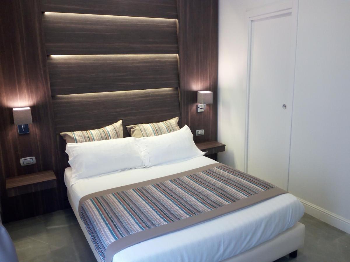 Single Room,1000249716:JPEG